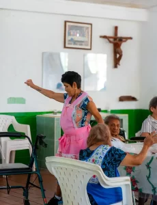 Campaña de Responsabilidad Social Vistiendo Esperanzas de ITL